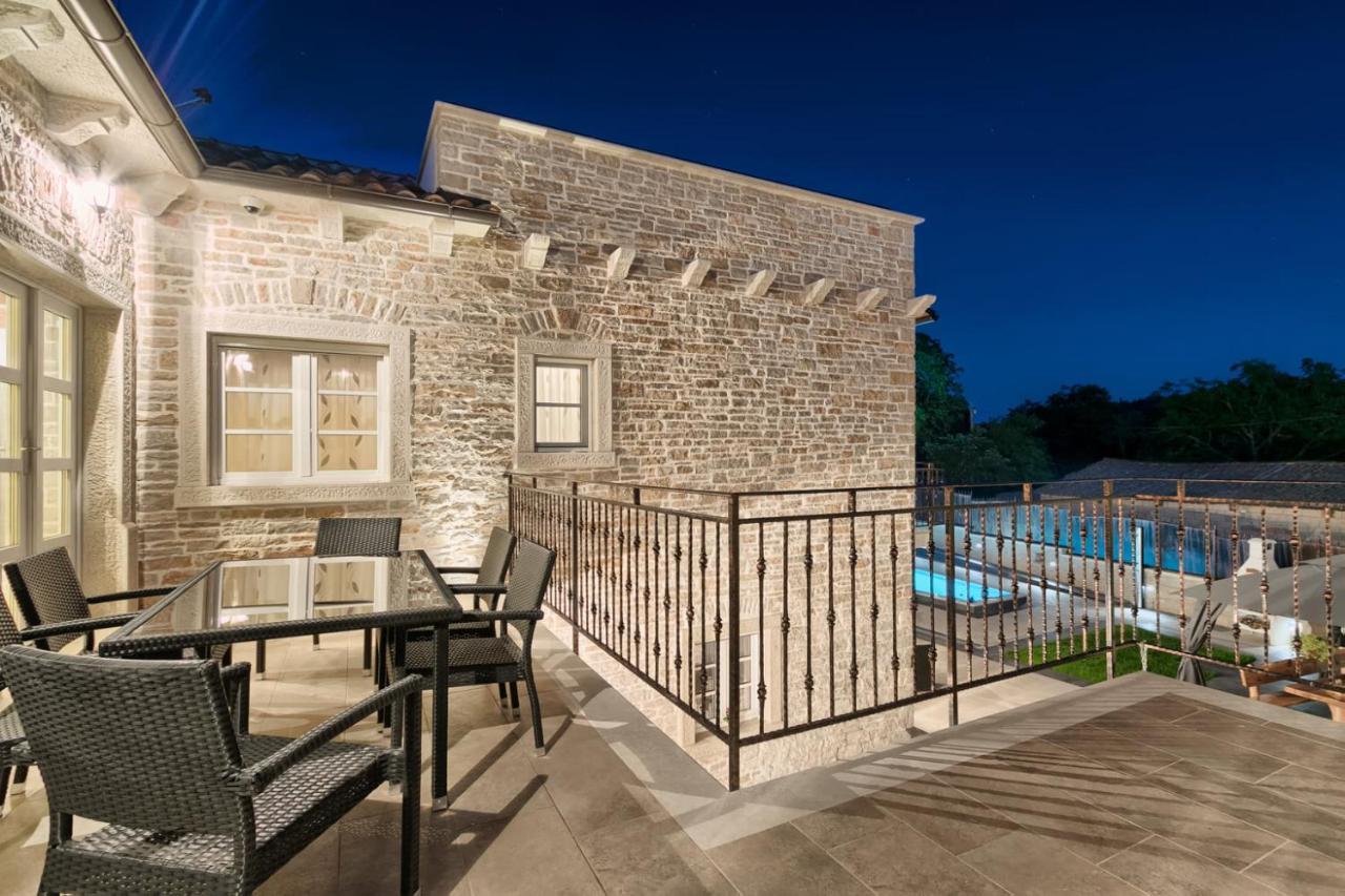 Villa Patrick-Luxury Stone House In The Center Of Istria Pazin Exterior foto