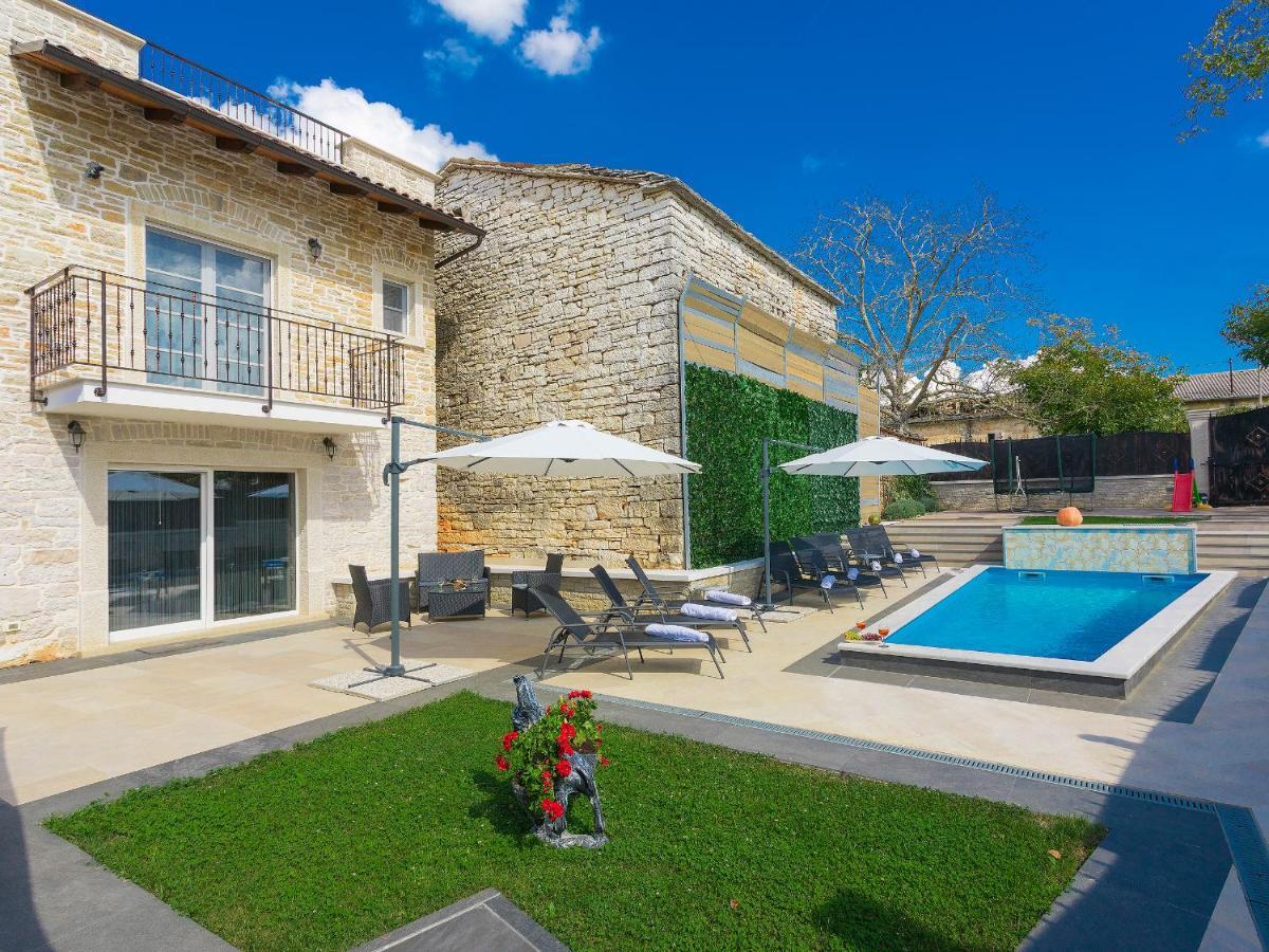 Villa Patrick-Luxury Stone House In The Center Of Istria Pazin Exterior foto