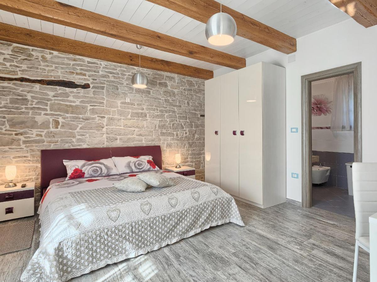 Villa Patrick-Luxury Stone House In The Center Of Istria Pazin Exterior foto